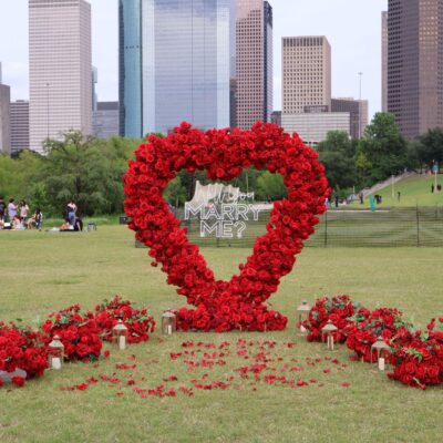 big red marry me heart with roses